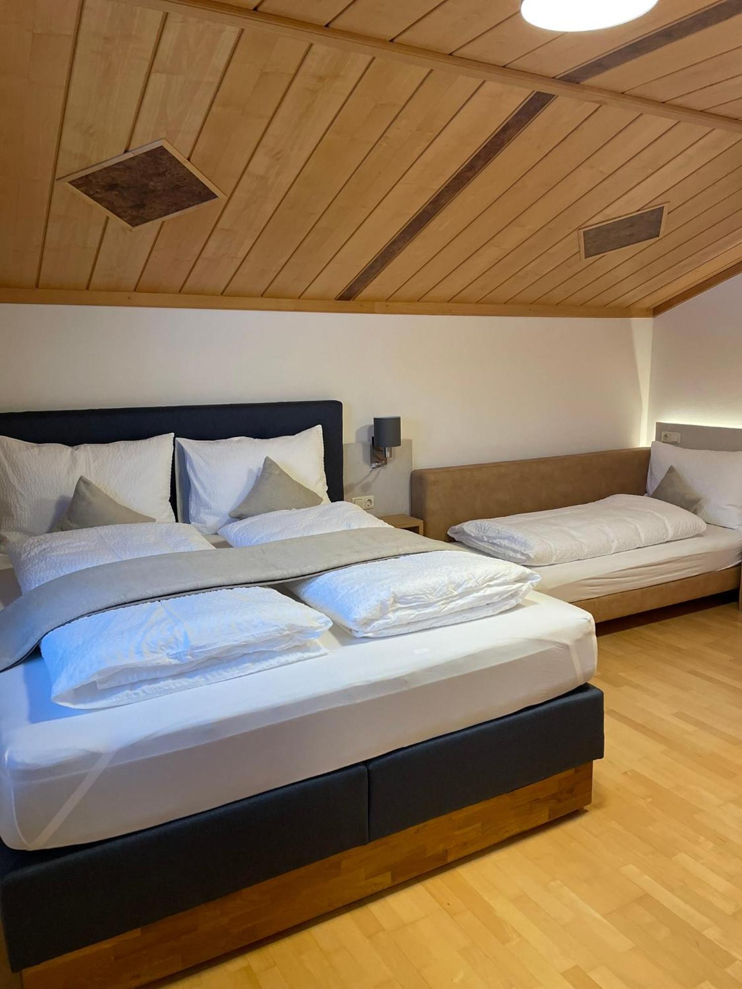 Landhaus Brugger Διαμέρισμα Saalfelden Εξωτερικό φωτογραφία